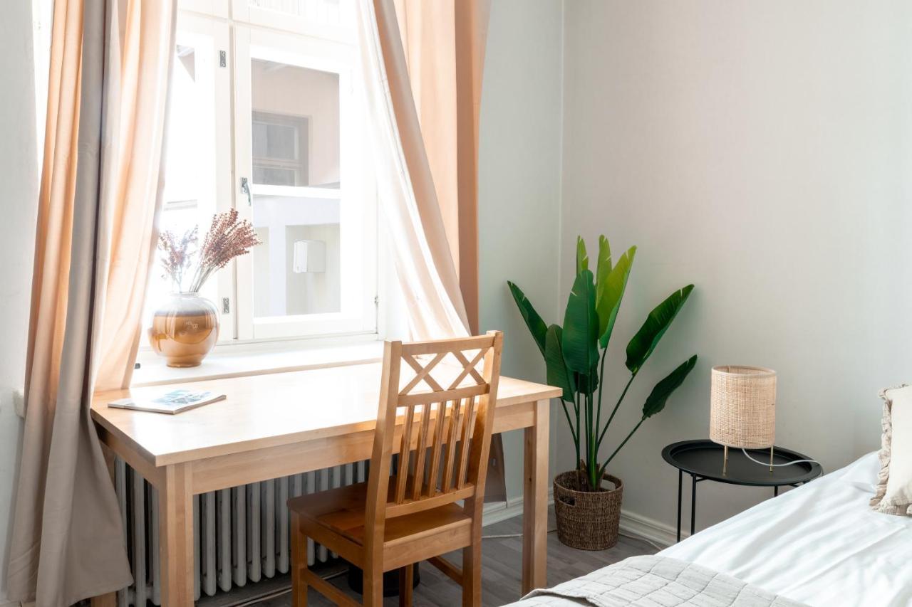 2Ndhomes Cozy Studio By The Esplanade Park Helsinki Esterno foto